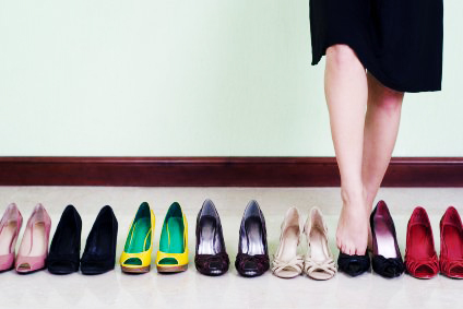Cómo escoger zapatos adecuados para pies grandes - Moda y Comodidad en Zapatos Tallas GrandesModa y Comodidad en de Tallas Grandes